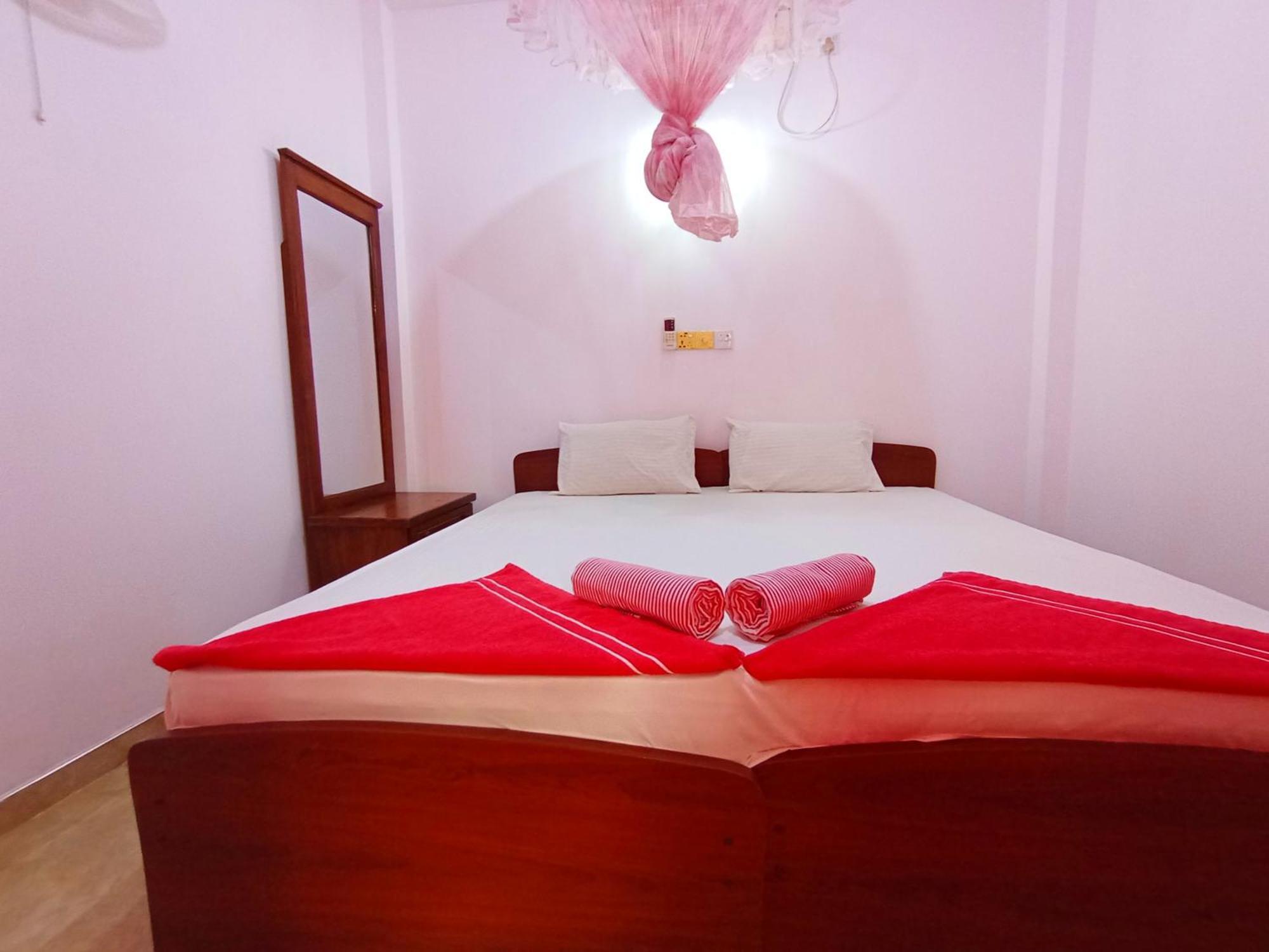 Pearl Deluna Resort Mirissa Dış mekan fotoğraf